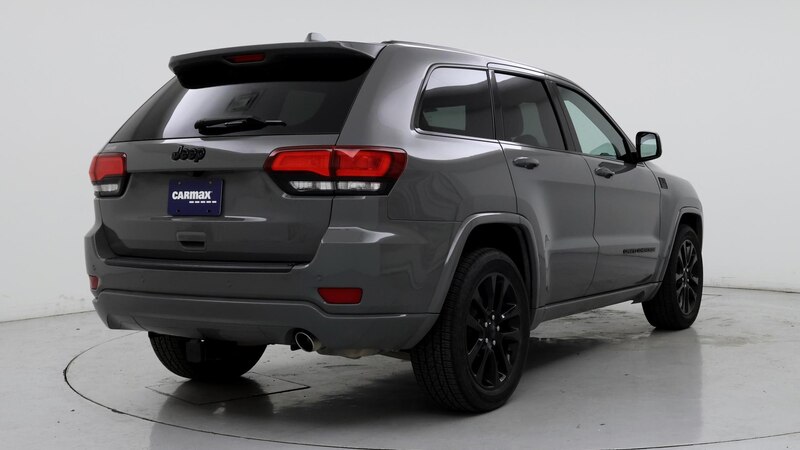 2019 Jeep Grand Cherokee Altitude 8