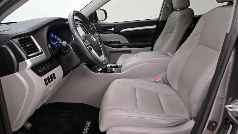 2019 Toyota Highlander XLE 11