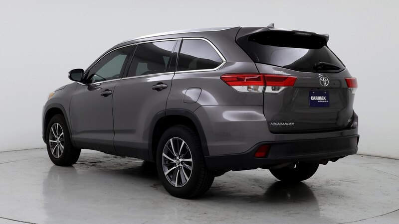 2019 Toyota Highlander XLE 2