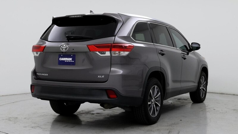 2019 Toyota Highlander XLE 8