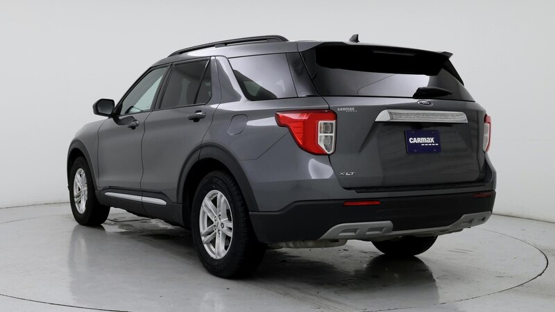 2023 Ford Explorer XLT 2