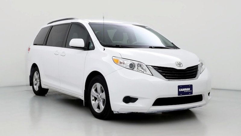 2014 Toyota Sienna LE Hero Image