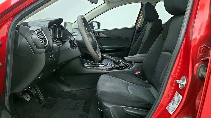 2015 Mazda Mazda3 i Sport 11