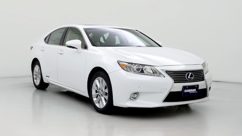 2014 Lexus ES Hybrid 300h Hero Image