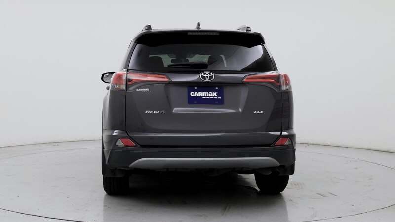 2017 Toyota RAV4 XLE 6