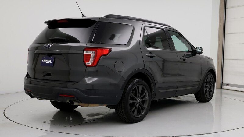 2018 Ford Explorer XLT 8