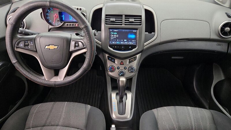 2015 Chevrolet Sonic LT 9