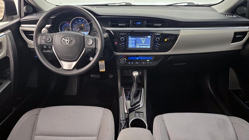 2016 Toyota Corolla LE 9