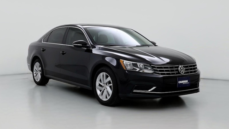 2018 Volkswagen Passat SE Hero Image