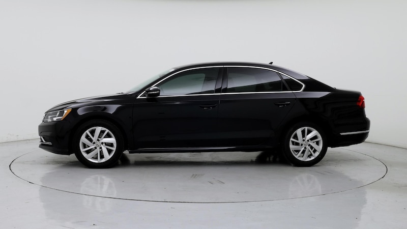 2018 Volkswagen Passat SE 3