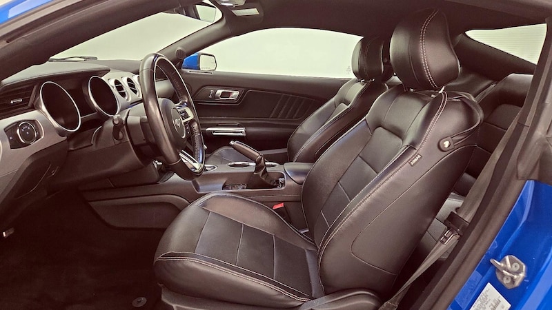 2020 Ford Mustang GT Premium 11