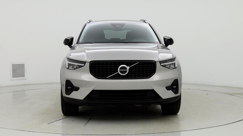 2024 Volvo XC40 B5 Plus 5