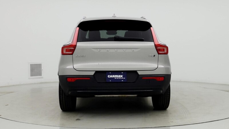 2024 Volvo XC40 B5 Plus 6