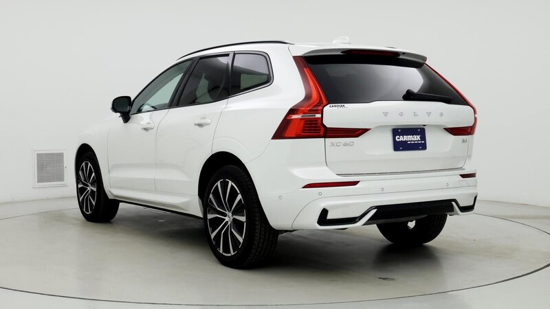 2023 Volvo XC60 B5 Plus 2