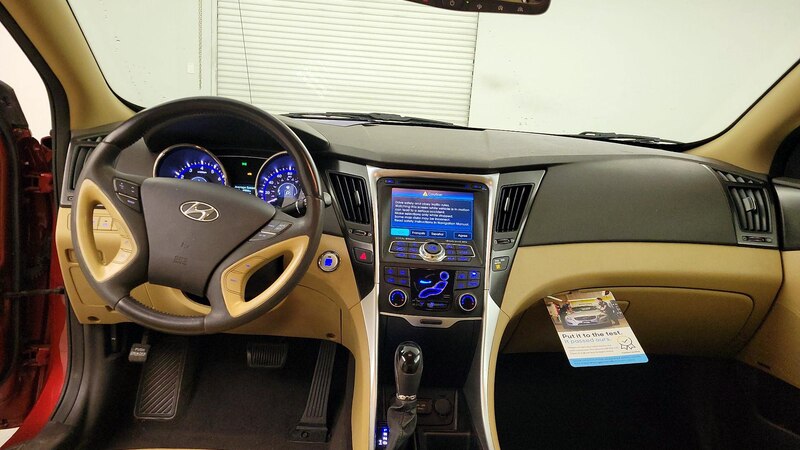 2013 Hyundai Sonata Limited 9