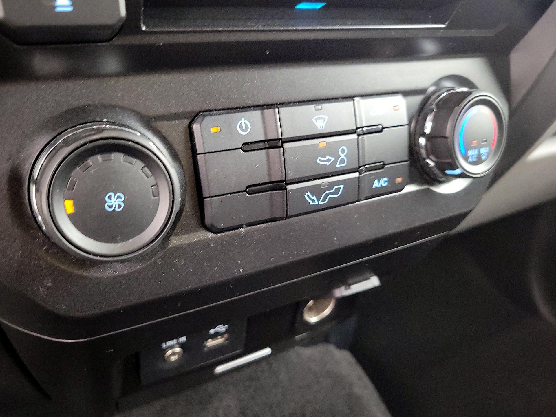 Thumbnail: 2015 Ford F-150 - 15