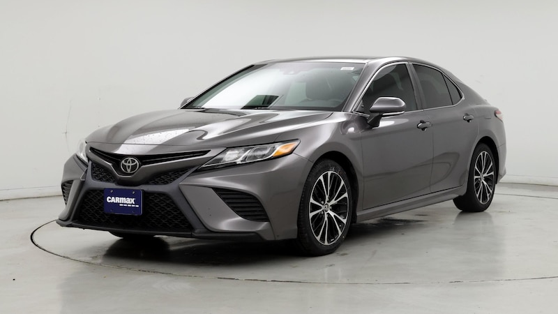 2018 Toyota Camry SE 4