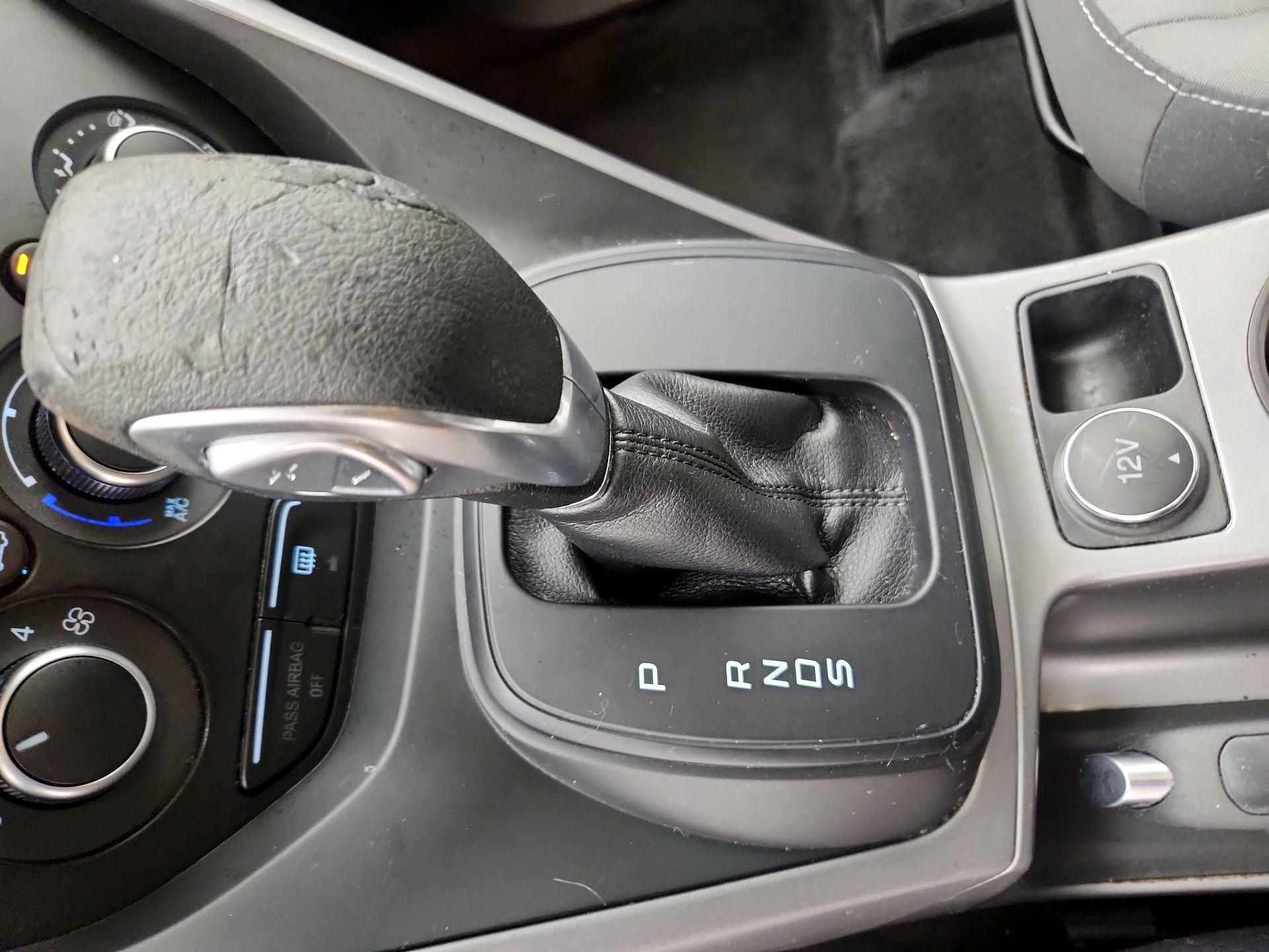Thumbnail: 2014 Ford Escape - 17