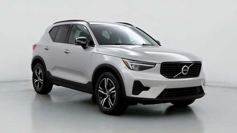 2024 Volvo XC40 B5 Core Hero Image