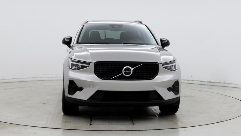 2024 Volvo XC40 B5 Core 5