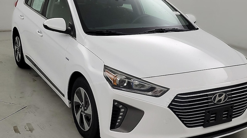 2019 Hyundai Ioniq SEL Hero Image