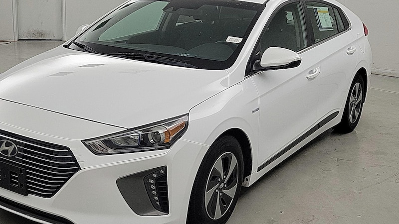 2019 Hyundai Ioniq SEL 3