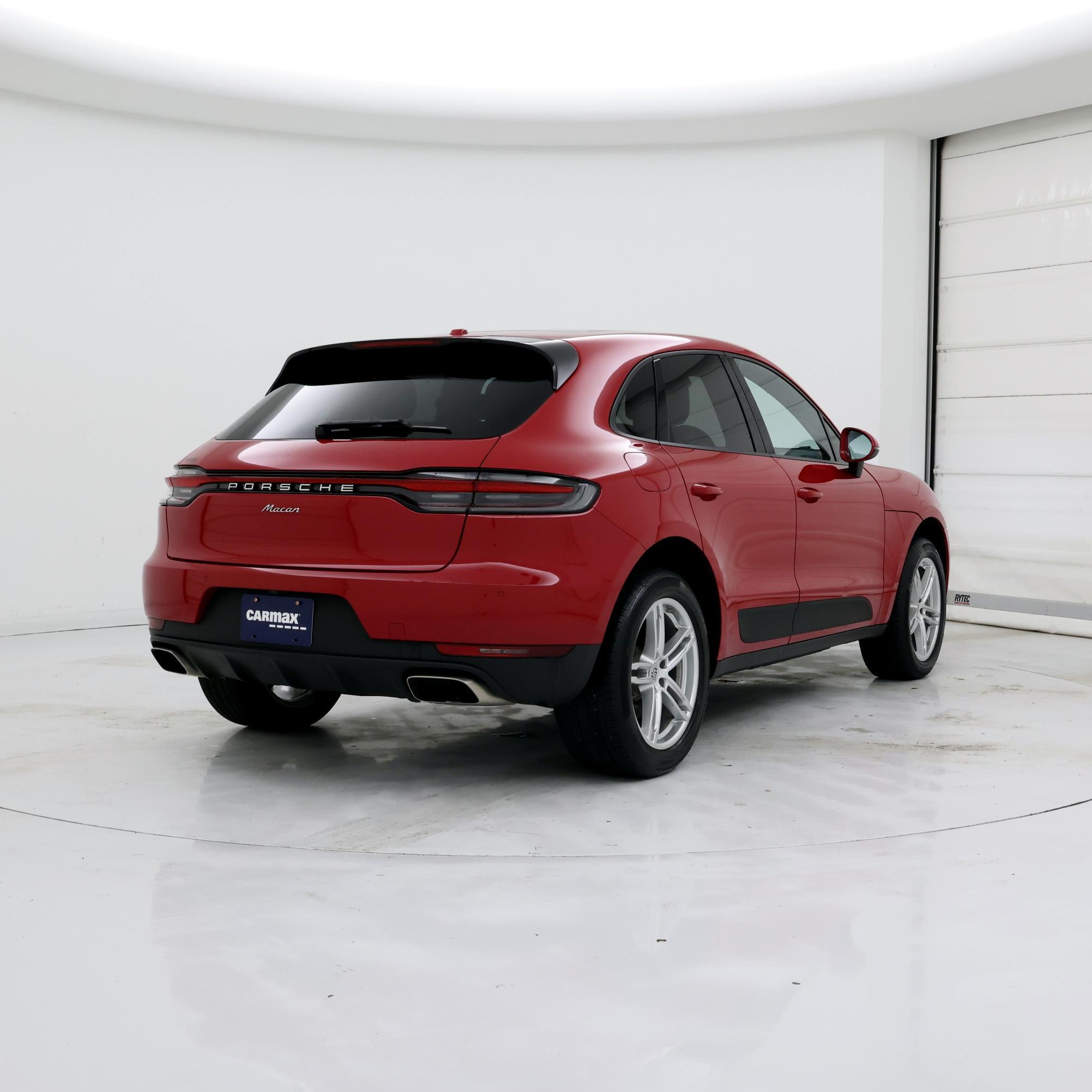 Thumbnail: 2021 Porsche Macan - 8