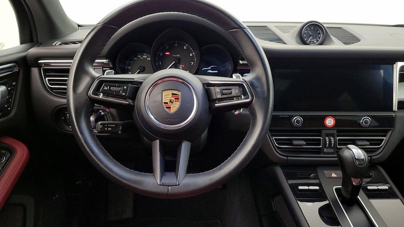 2022 Porsche Macan  10