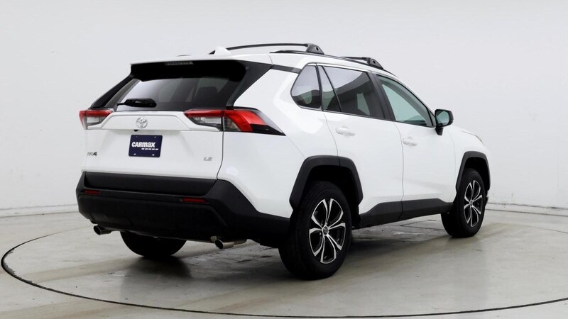 2021 Toyota RAV4 LE 8