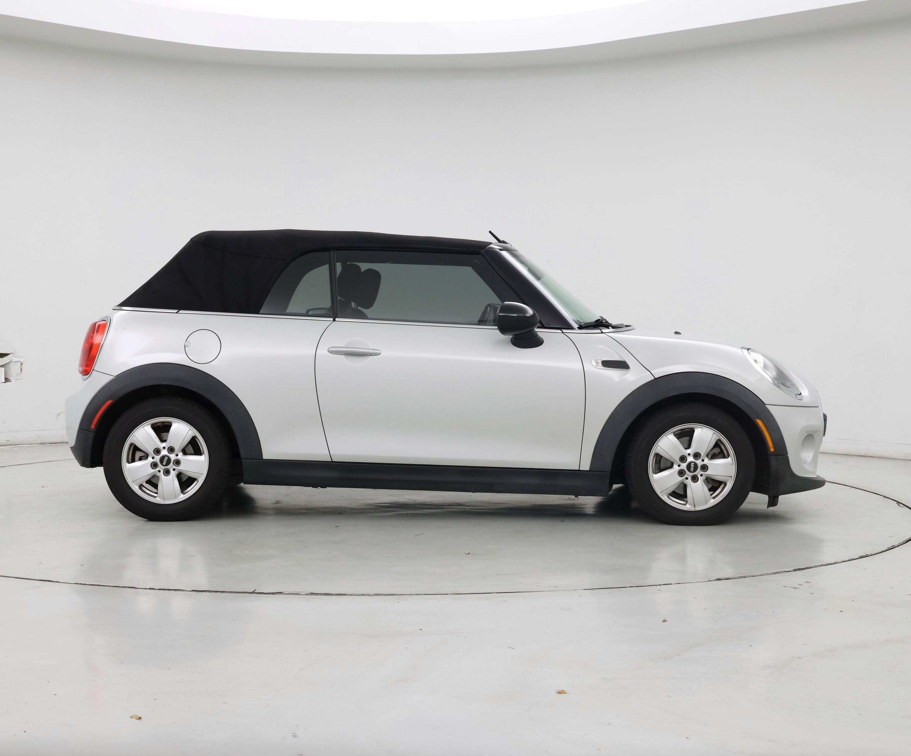 Thumbnail: 2017 MINI Cooper - 7