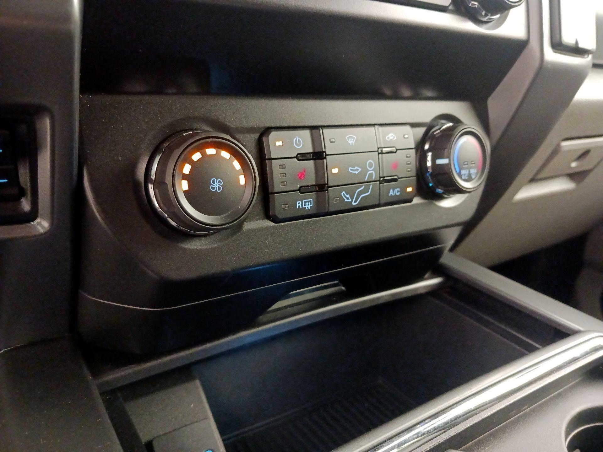 Thumbnail: 2021 Ford F-250 - 16