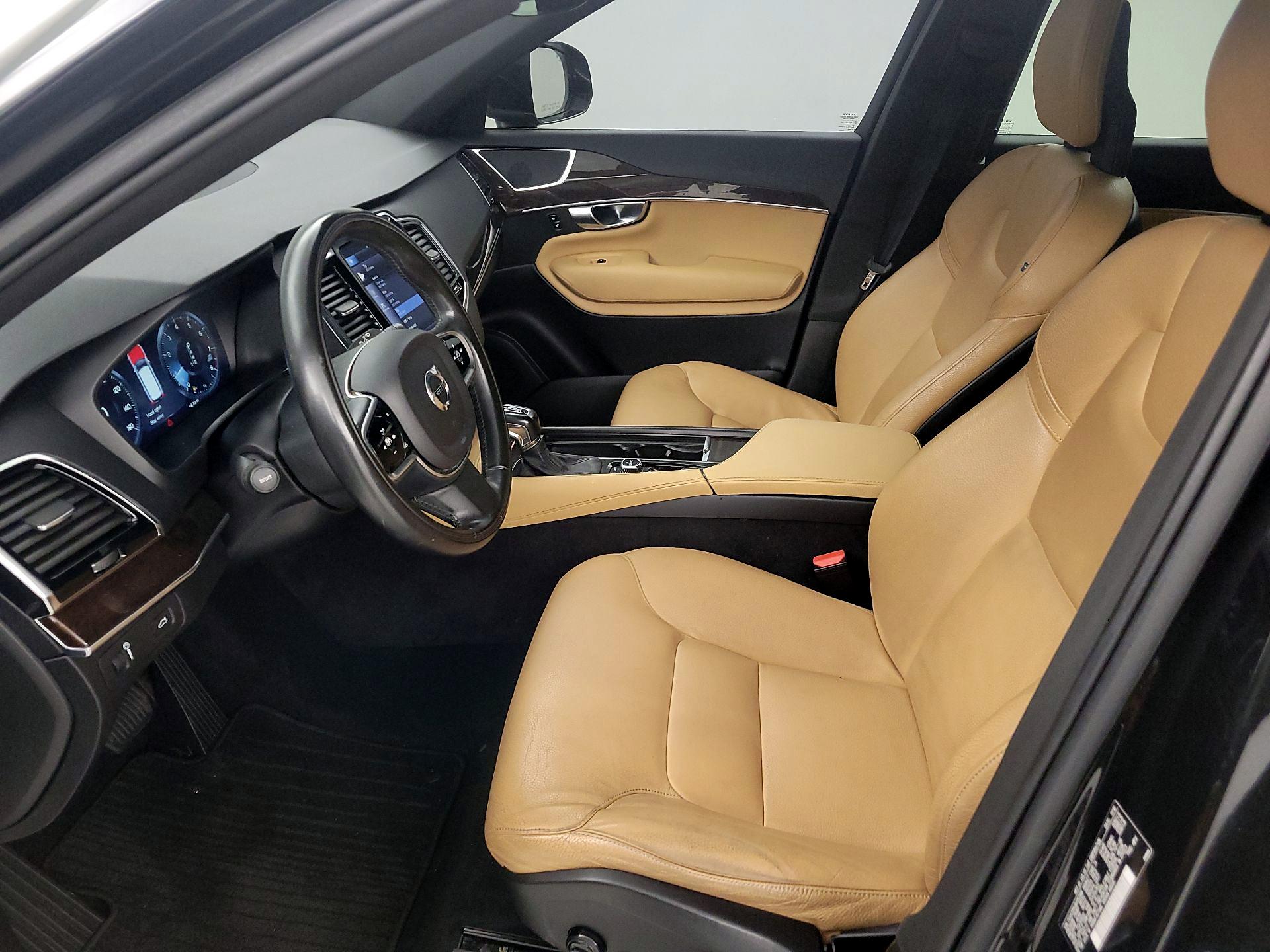 Thumbnail: 2017 Volvo XC90 - 11