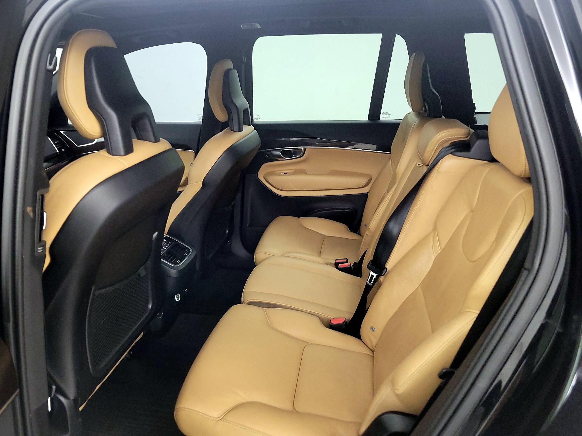 Thumbnail: 2017 Volvo XC90 - 20