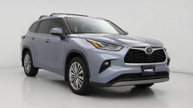 2022 Toyota Highlander Platinum Hero Image