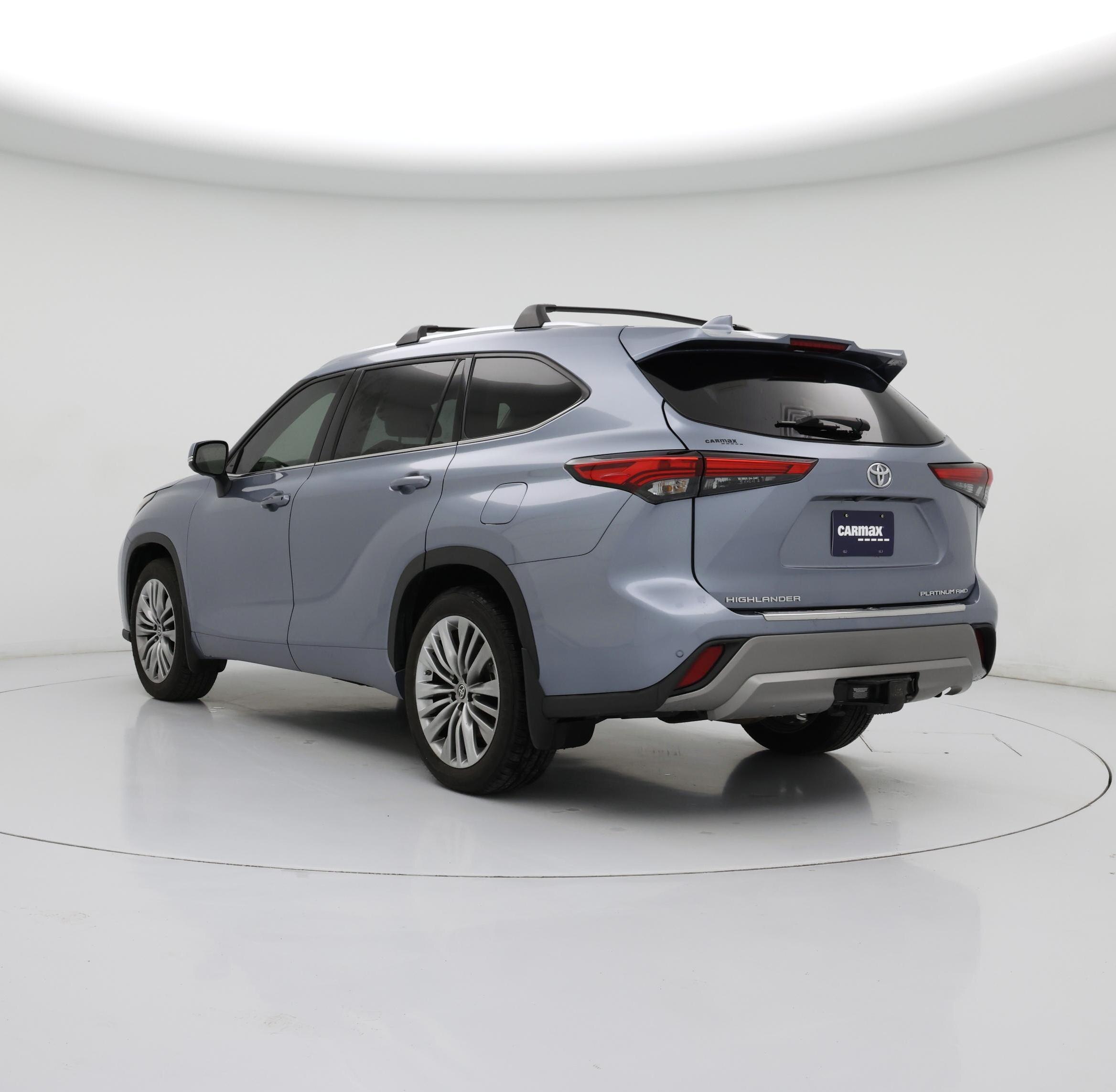 Thumbnail: 2022 Toyota Highlander - 2