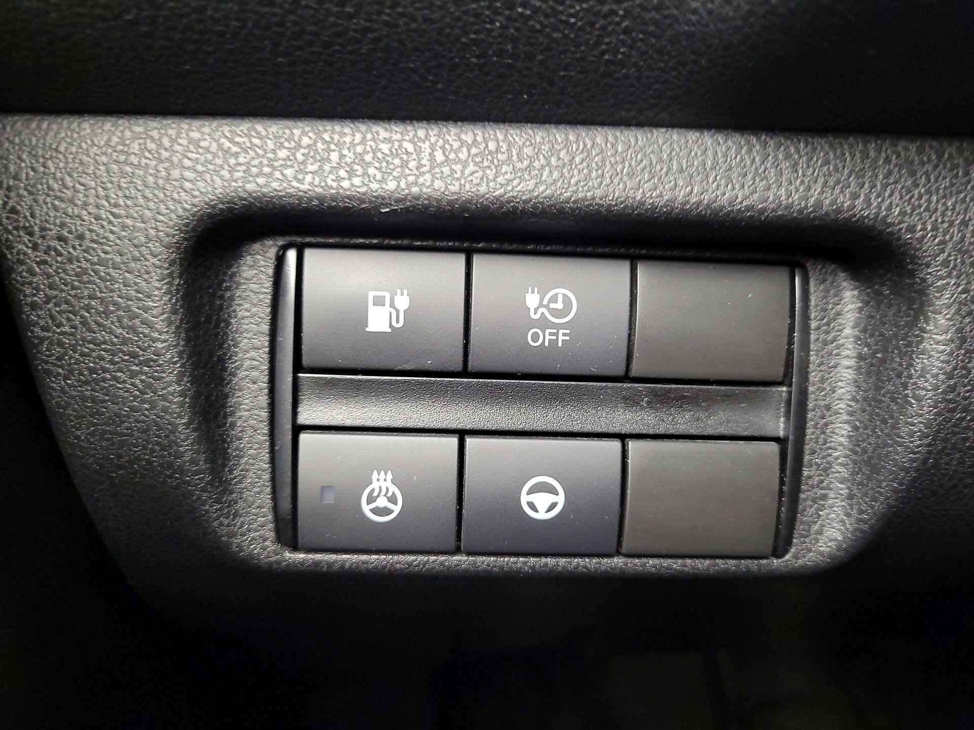 Thumbnail: 2018 Nissan Leaf - 13
