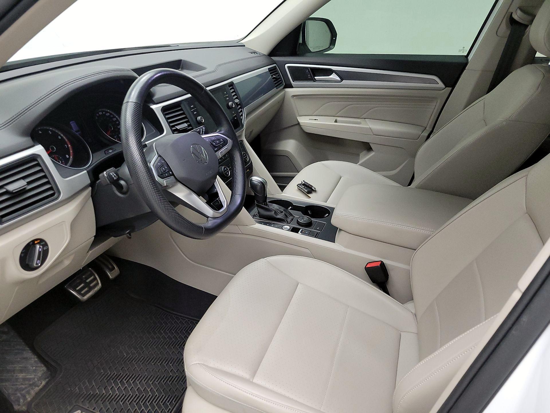Thumbnail: 2021 Volkswagen Atlas - 11