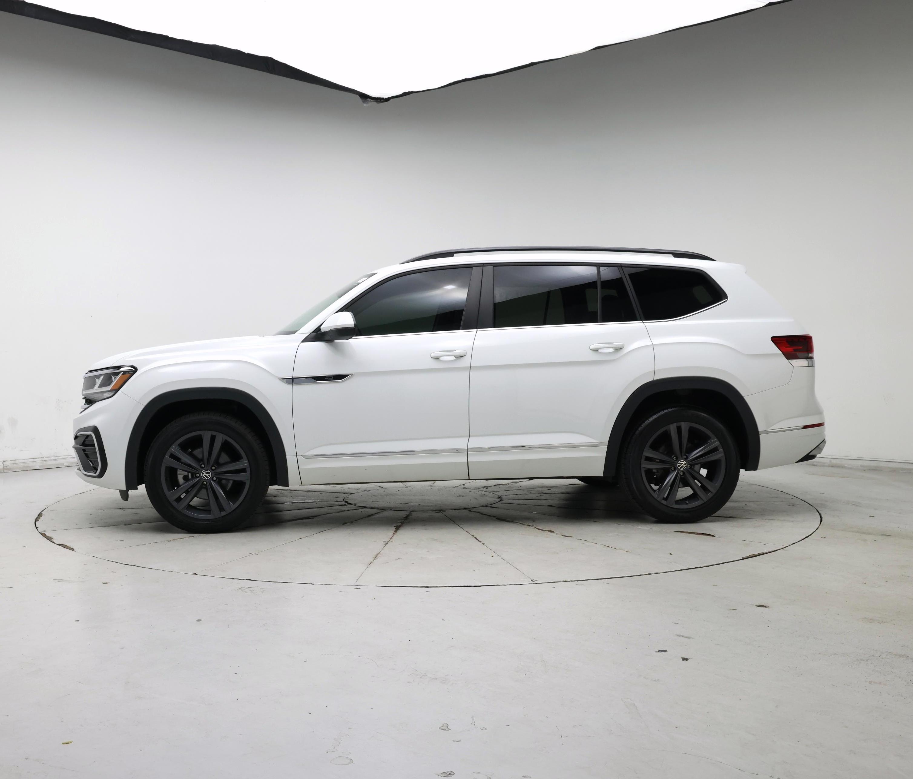 Thumbnail: 2021 Volkswagen Atlas - 3