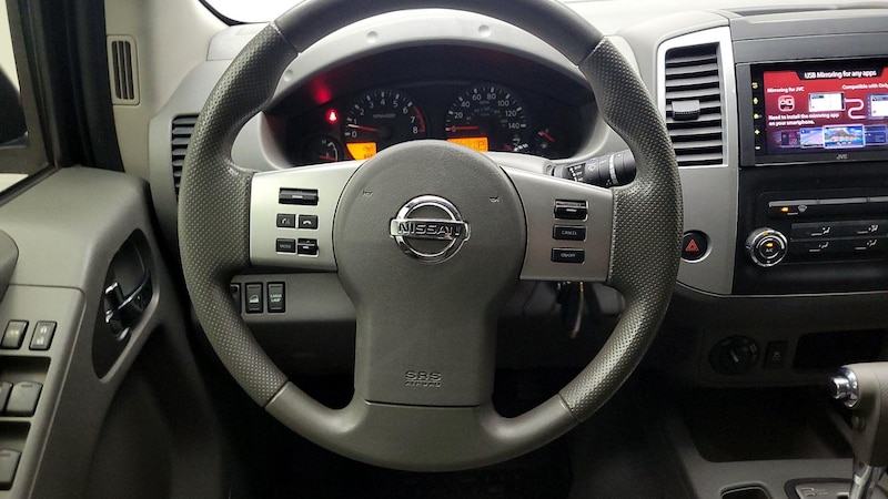 2019 Nissan Frontier SV 10