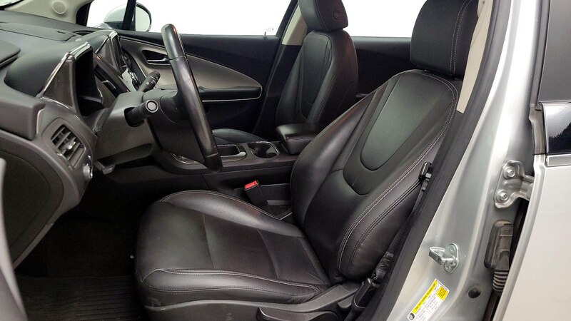 2014 Chevrolet Volt  11
