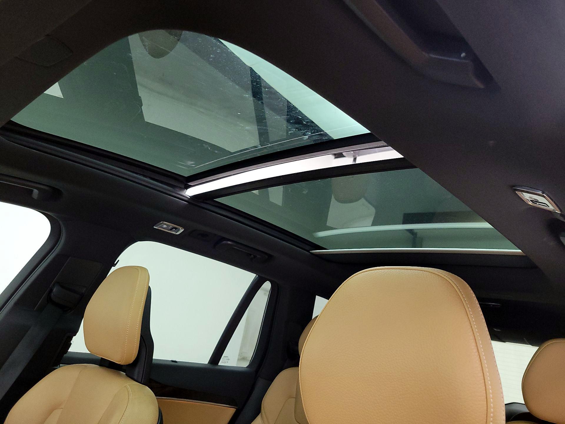 Thumbnail: 2016 Volvo XC90 - 20