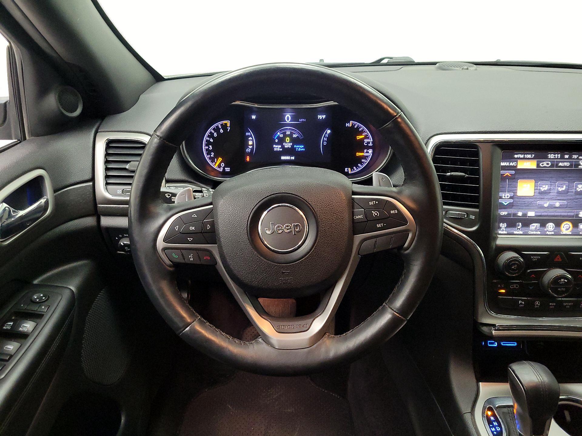 Thumbnail: 2017 Jeep Grand Cherokee - 10