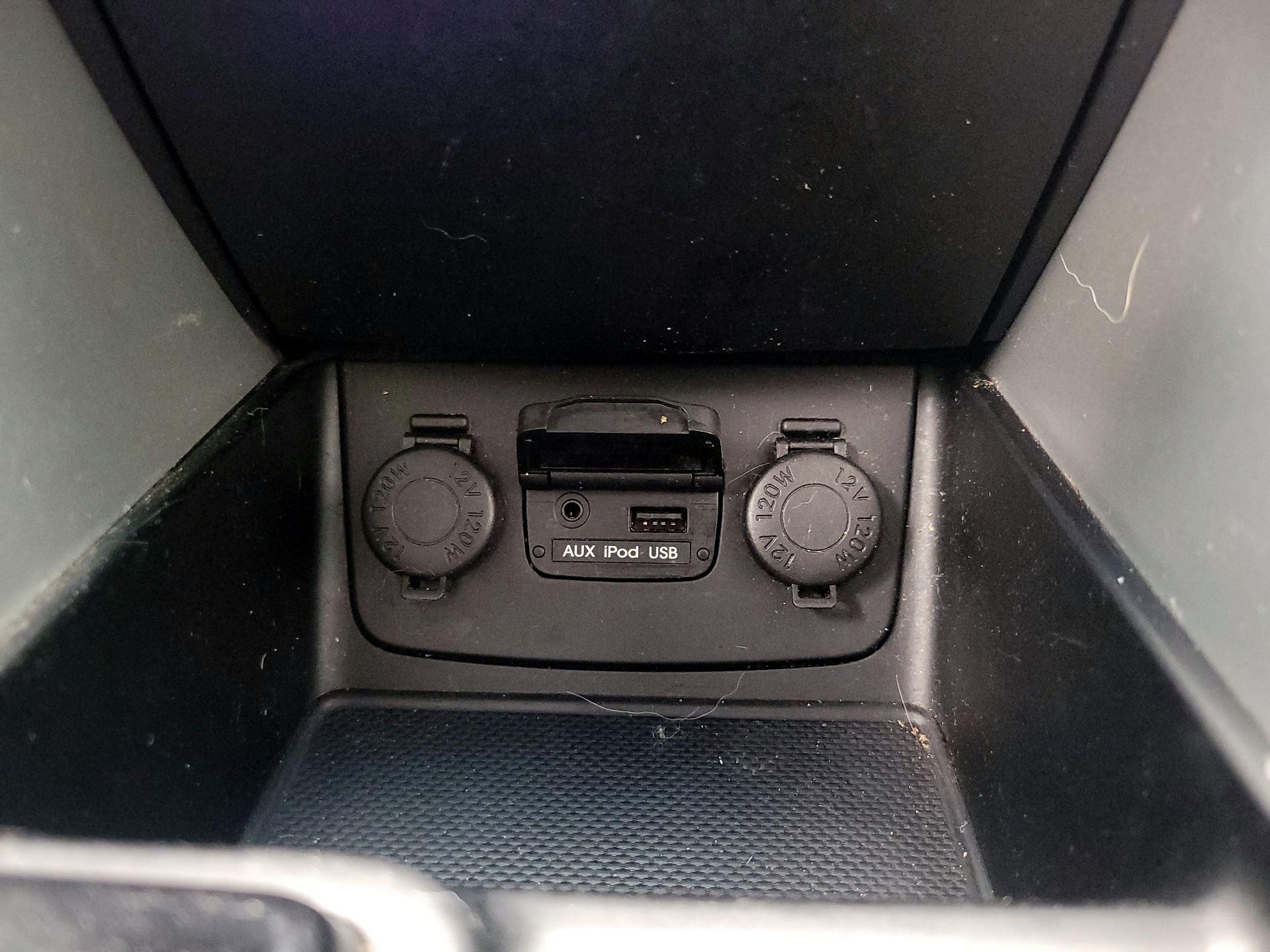 Thumbnail: 2013 Hyundai Sonata - 17