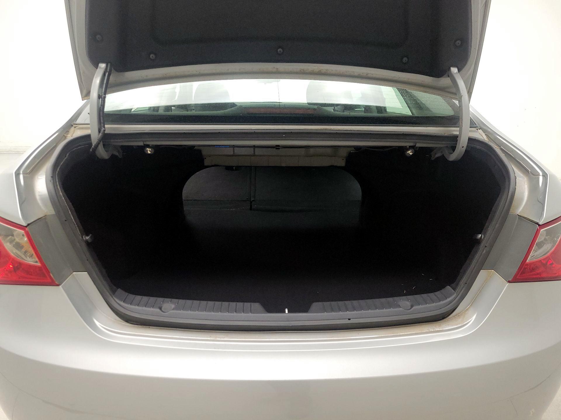 Thumbnail: 2013 Hyundai Sonata - 20