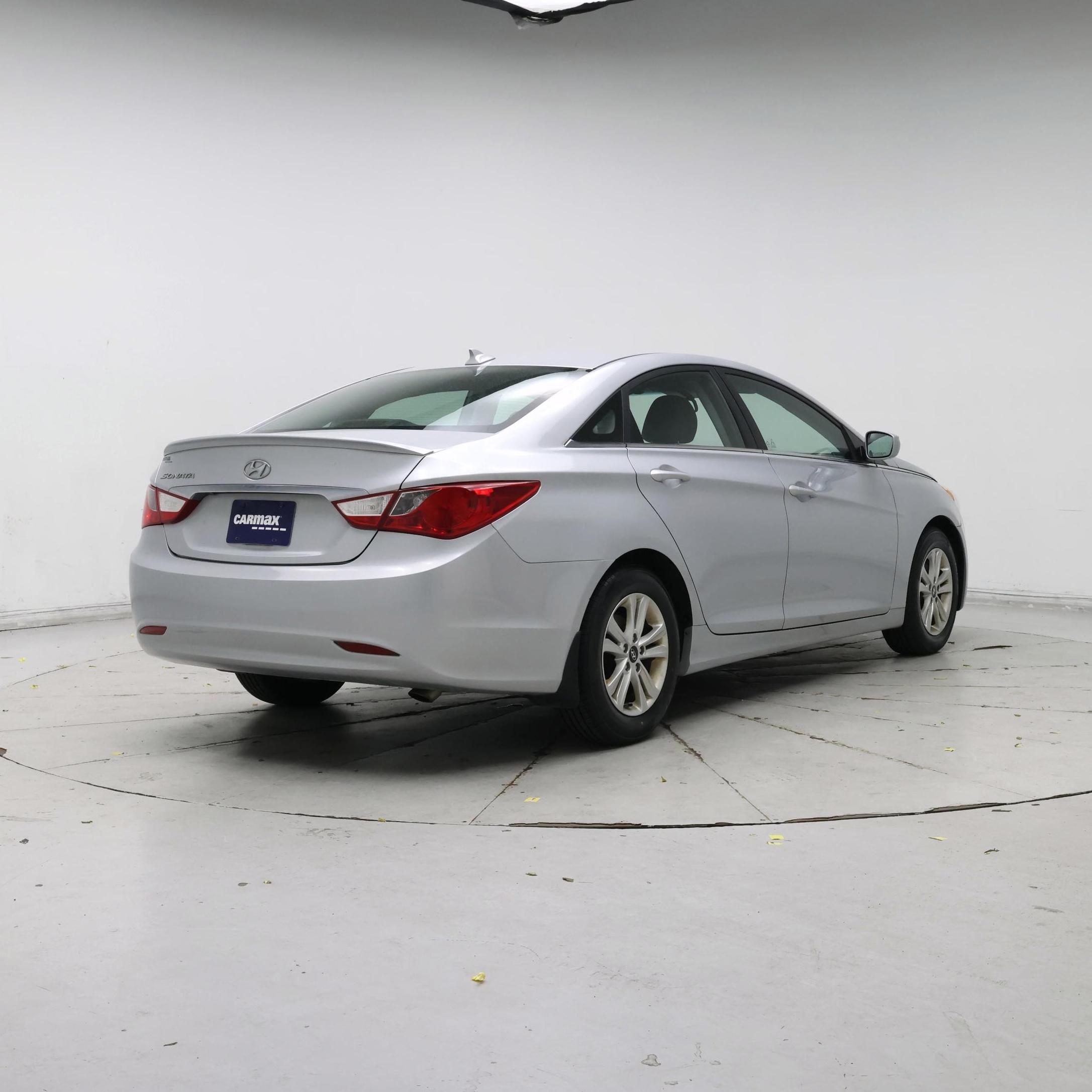 Thumbnail: 2013 Hyundai Sonata - 8