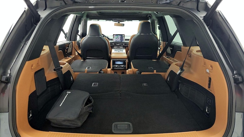 2020 Lincoln Aviator Black Label Grand Touring 24