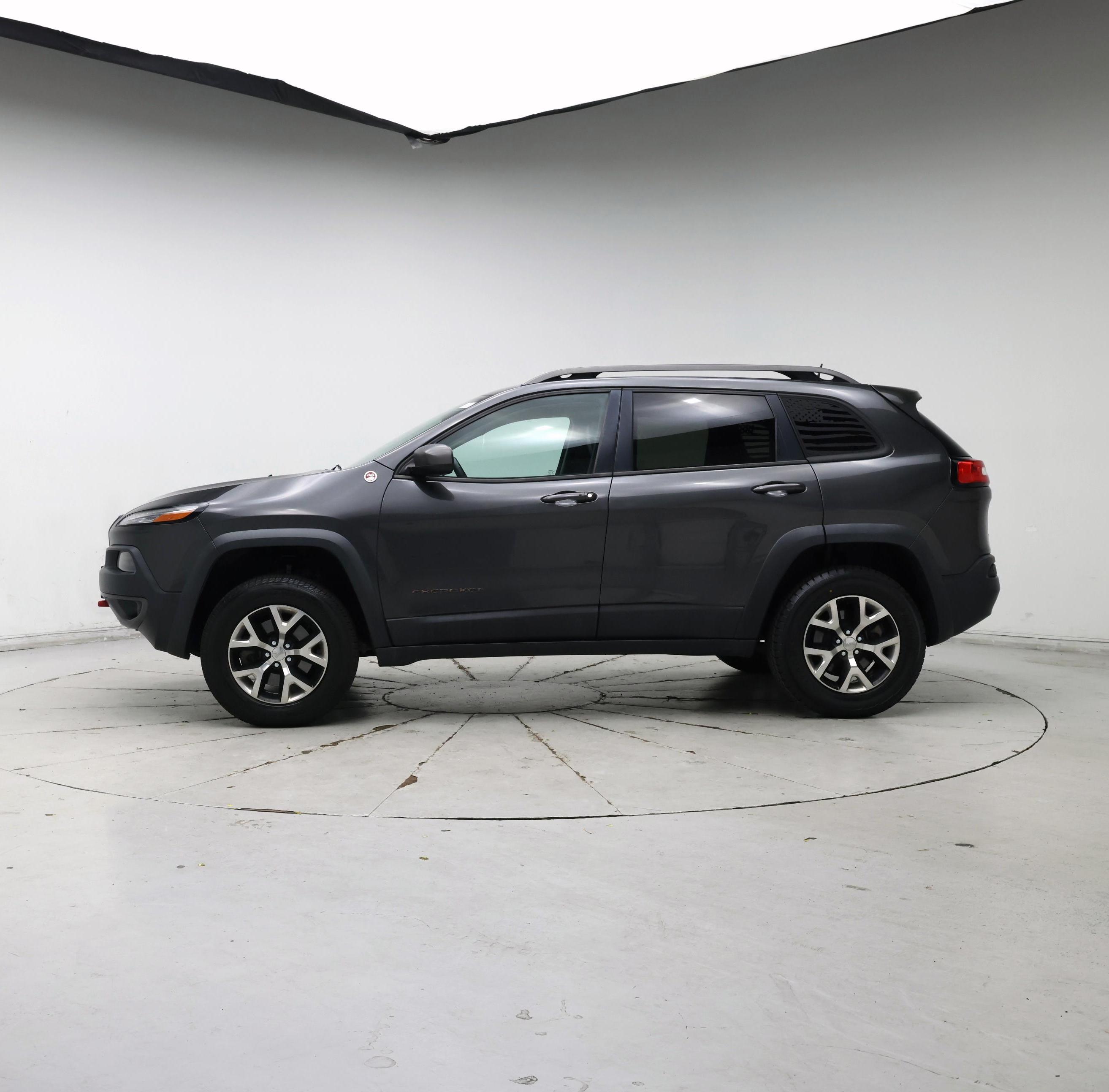 Thumbnail: 2016 Jeep Cherokee - 3