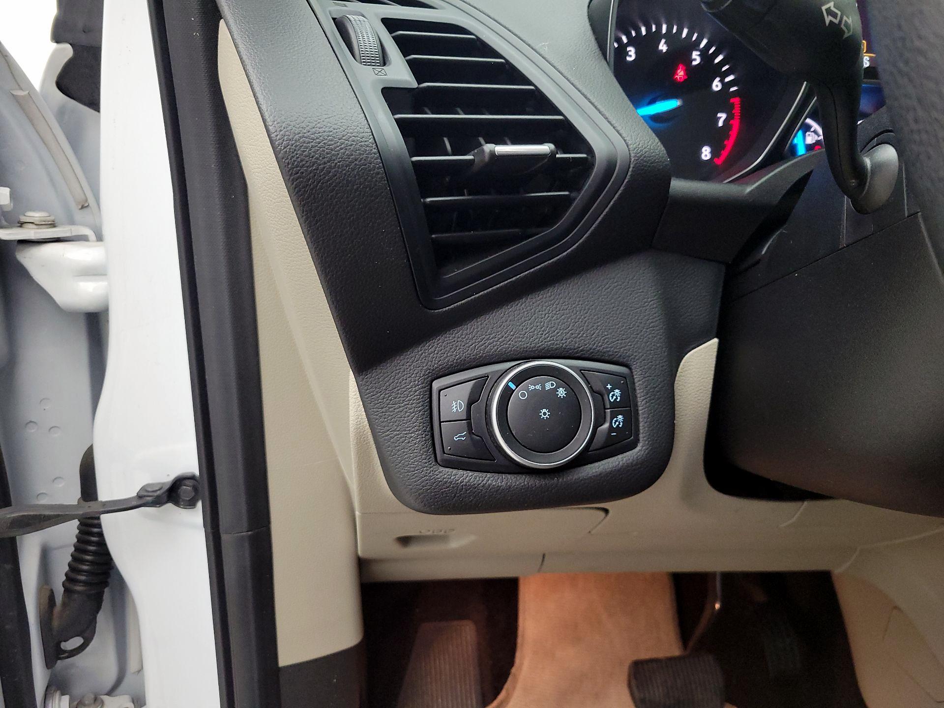 Thumbnail: 2018 Ford Escape - 13