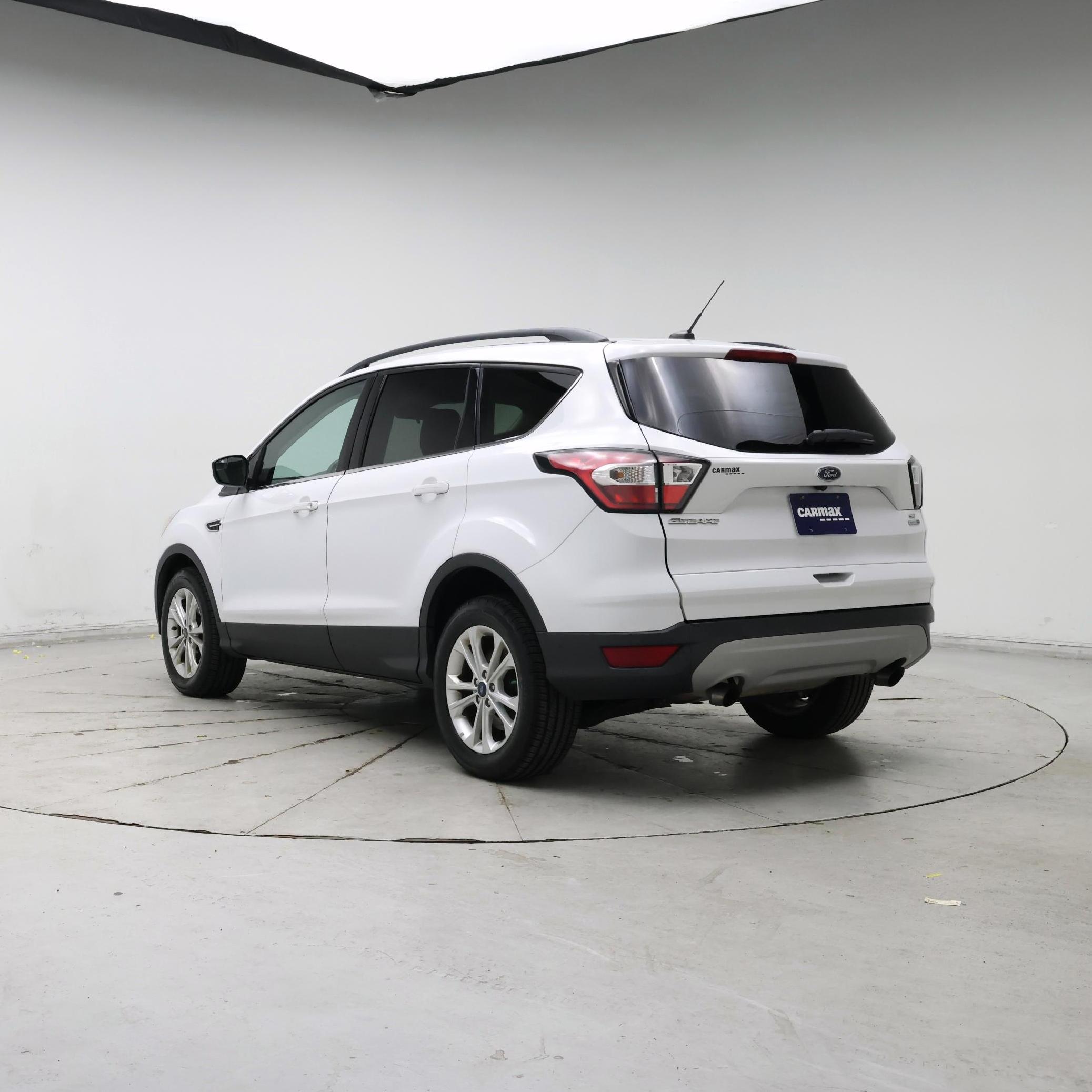 Thumbnail: 2018 Ford Escape - 2