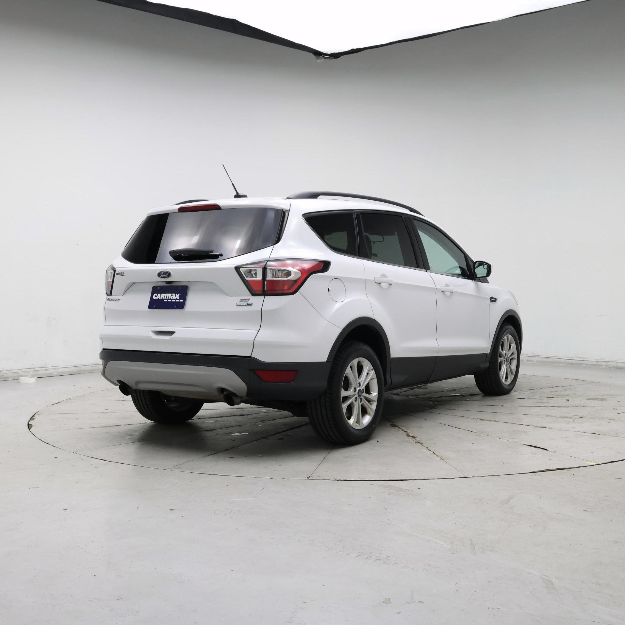 Thumbnail: 2018 Ford Escape - 8